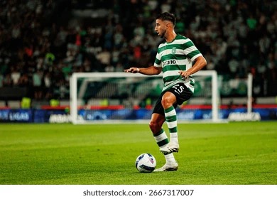 目前半场结束，马刺与鹈鹕双方合砍134分。